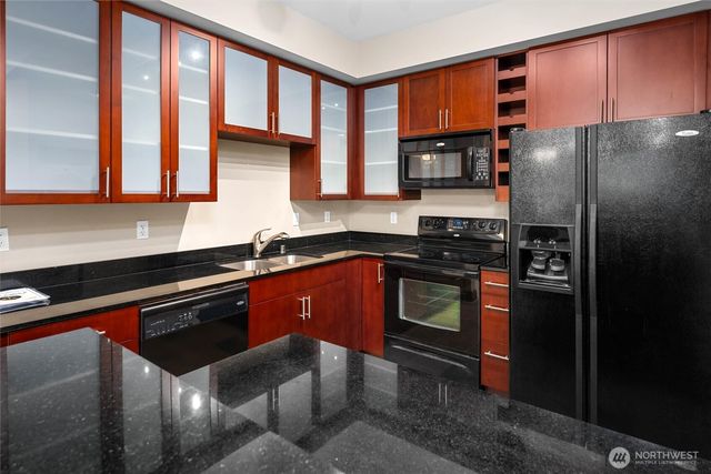 259 W Bakerview #304, Bellingham, WA 98226