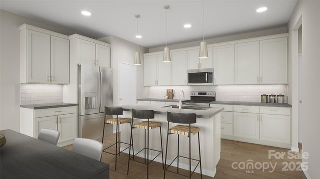 8422 Discovery Lane, Charlotte, NC 28216