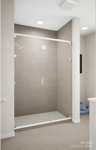 8422 Discovery Lane, Charlotte, NC 28216