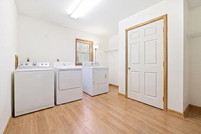 15 Moores Lane, Seabrook, NH 03874