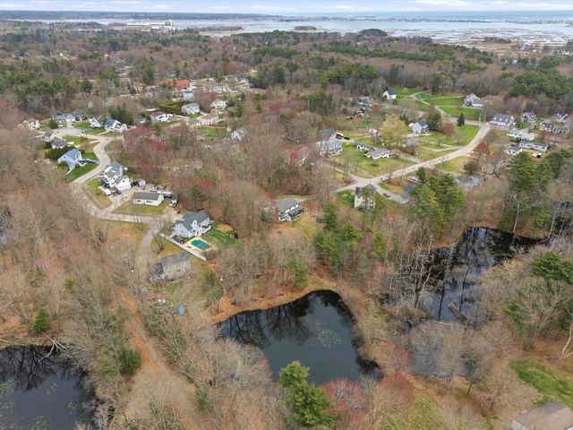 15 Moores Lane, Seabrook, NH 03874