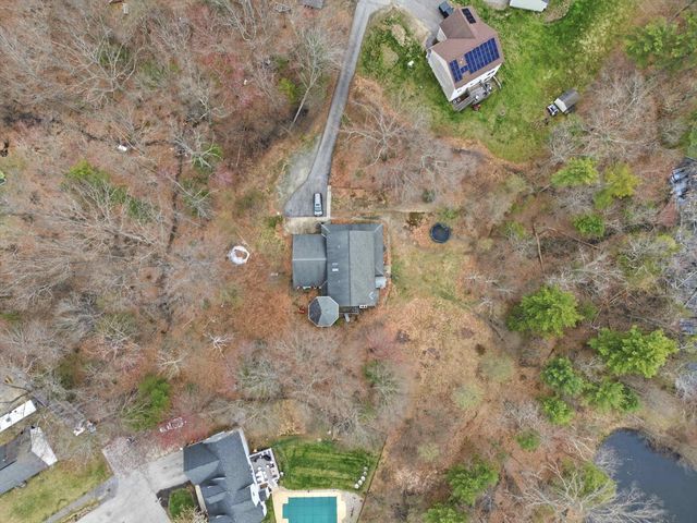 15 Moores Lane, Seabrook, NH 03874