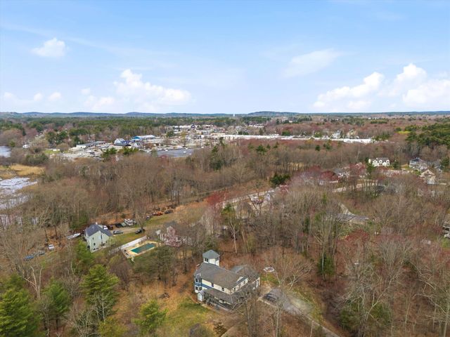 15 Moores Lane, Seabrook, NH 03874