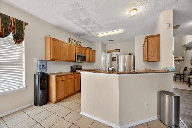 5205 Alazan Bay Drive, Rowlett, TX 75089