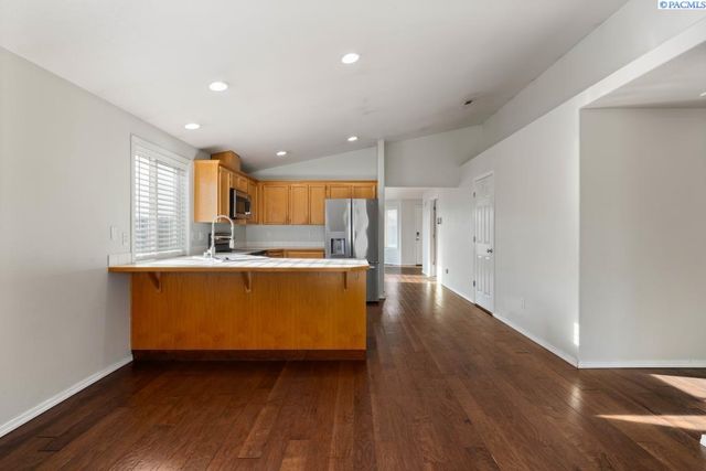 4115 Minorca Ln, Pasco, WA 99301