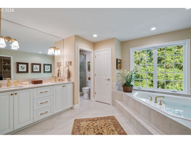 13619 Ne 43RD Ct, Vancouver, WA 98686