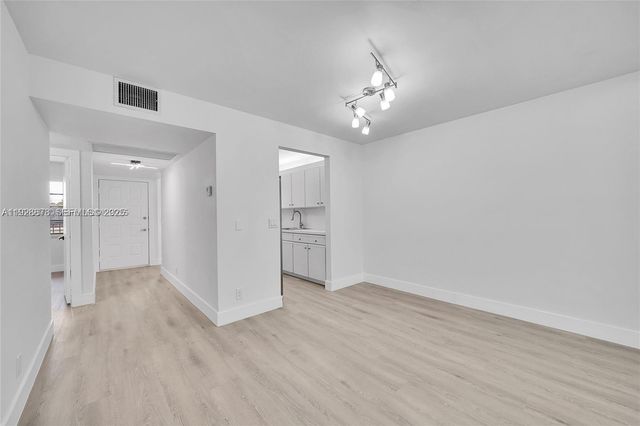 1200 SW 124th 207O, Pembroke Pines, FL 33027