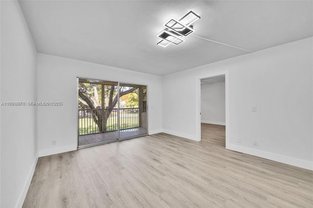 1200 SW 124th 207O, Pembroke Pines, FL 33027