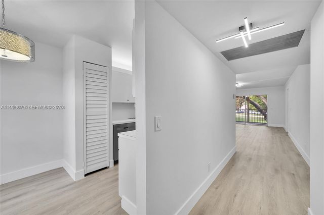 1200 SW 124th 207O, Pembroke Pines, FL 33027