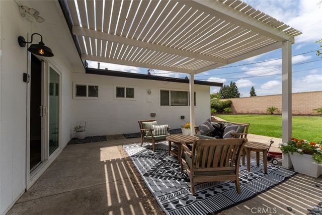 1133 E Sycamore, Orange, CA 92866