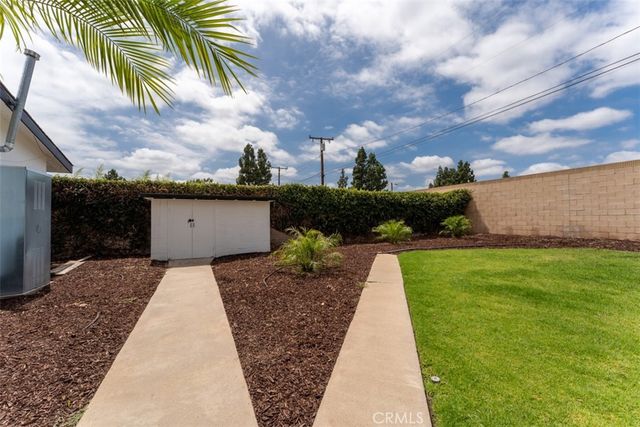 1133 E Sycamore, Orange, CA 92866