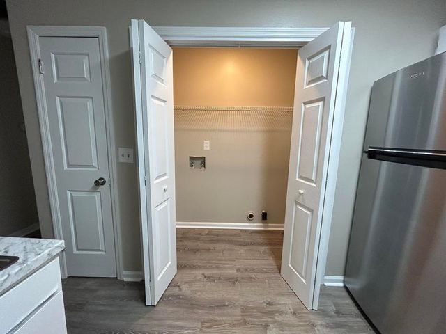 923 E Estates Boulevard Apt E, Charleston, SC 29414