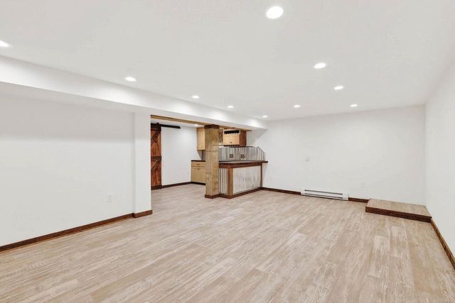 1224 Enterprise Drive, Verona, WI 53593
