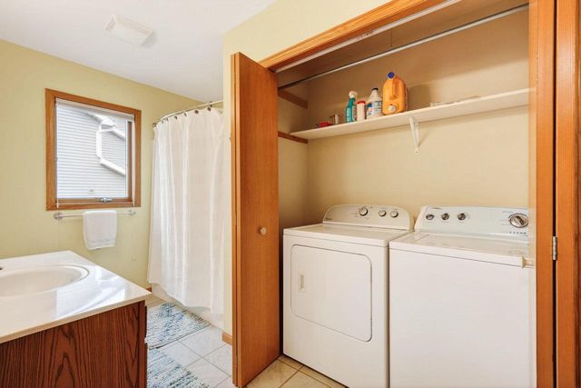 1224 Enterprise Drive, Verona, WI 53593