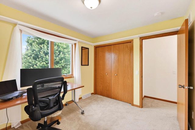 1224 Enterprise Drive, Verona, WI 53593