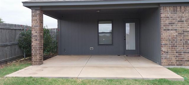 18641 Vivo Drive, Edmond, OK 73012