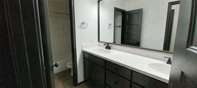 18641 Vivo Drive, Edmond, OK 73012