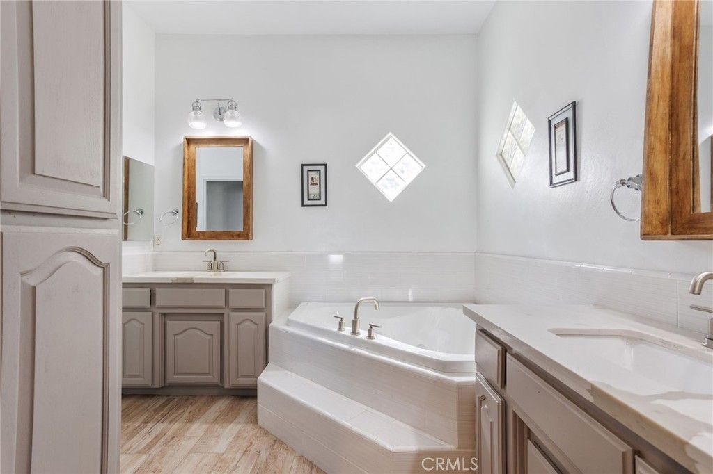 Image 27 of property listing at 6728 Susan Street, Bakersfield, CA 93308