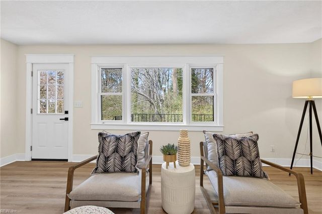 4708 Five Forks CIR, Virginia Beach, VA 23455