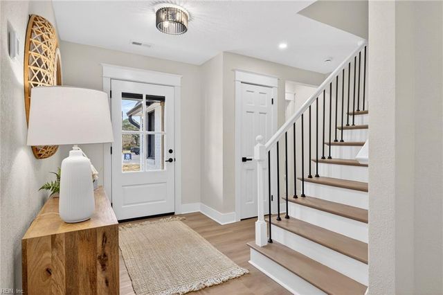 4708 Five Forks CIR, Virginia Beach, VA 23455