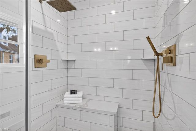 4708 Five Forks CIR, Virginia Beach, VA 23455