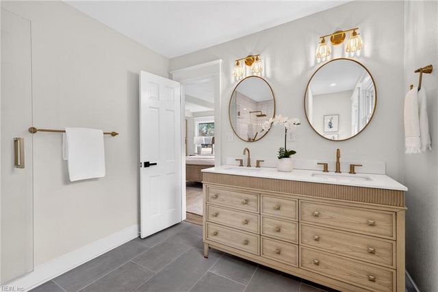 4708 Five Forks CIR, Virginia Beach, VA 23455