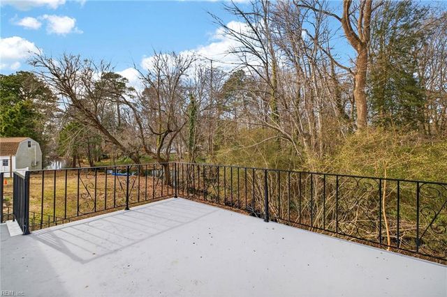 4708 Five Forks CIR, Virginia Beach, VA 23455