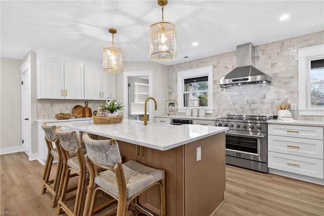 4708 Five Forks CIR, Virginia Beach, VA 23455