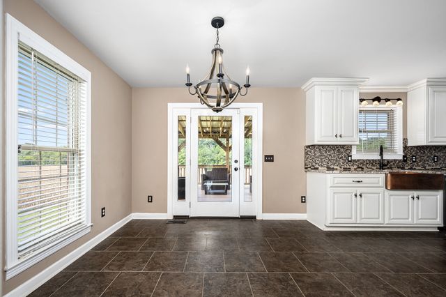 6956 Bunker Hill Rd, Dellrose, TN 38453