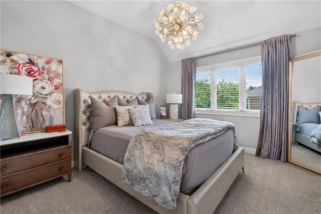 11644 S Carriage Road, Olathe, KS 66062