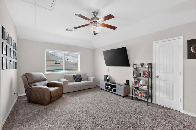 4814 Lakeway Drive, Garland, TX 75043