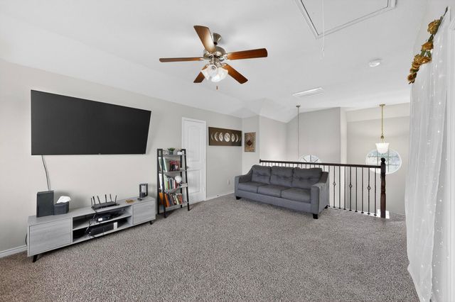 4814 Lakeway Drive, Garland, TX 75043