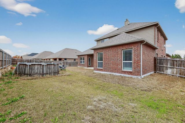 4814 Lakeway Drive, Garland, TX 75043