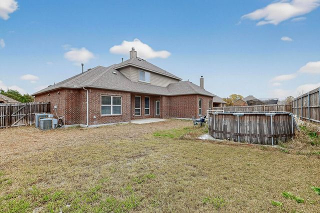 4814 Lakeway Drive, Garland, TX 75043