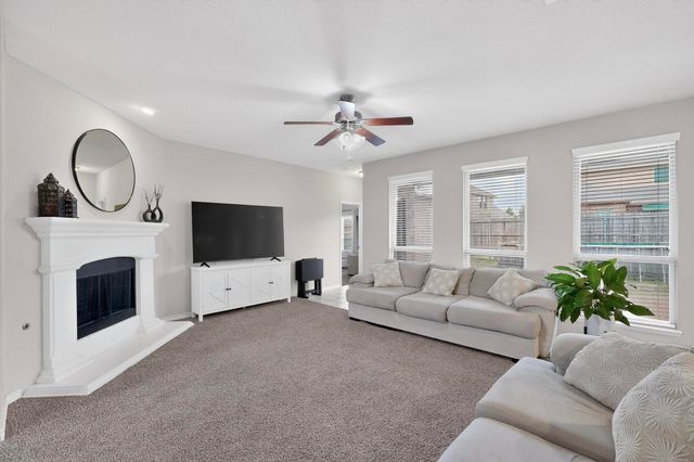 4814 Lakeway Drive, Garland, TX 75043