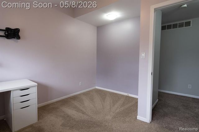 20804 Rensselaer Street, Farmington, MI 48336