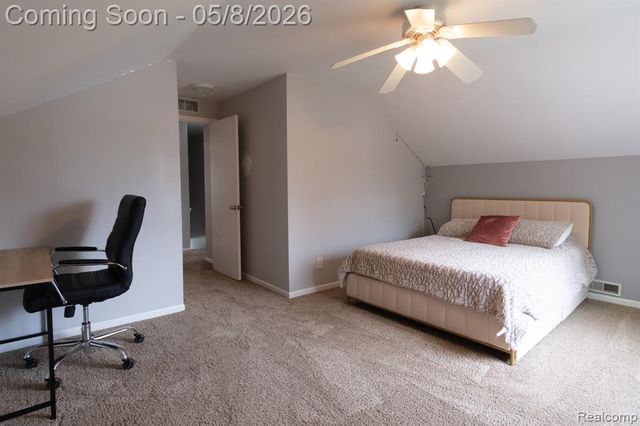 20804 Rensselaer Street, Farmington, MI 48336