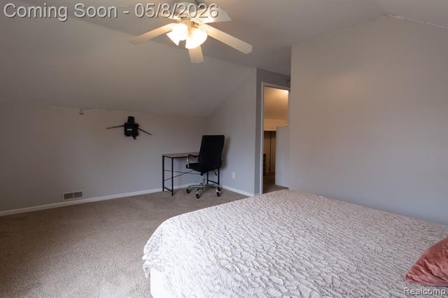 20804 Rensselaer Street, Farmington, MI 48336