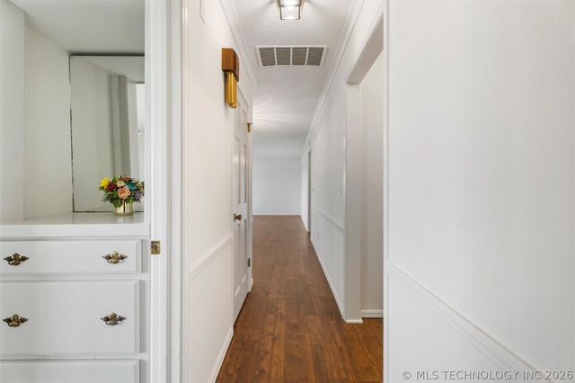 306 N Lombard Lane, Skiatook, OK 74070