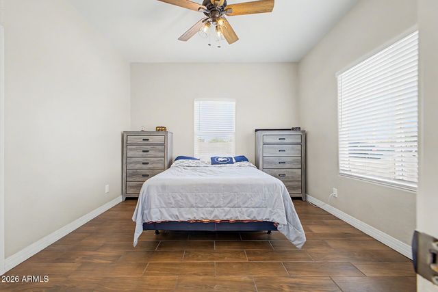 1526 E MARGUERITE Avenue, Phoenix, AZ 85040