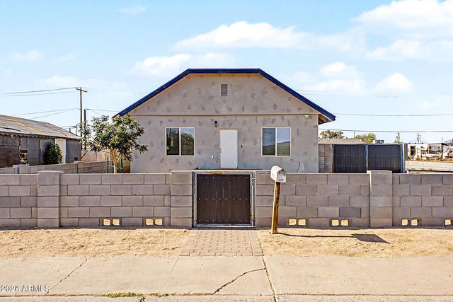 1526 E MARGUERITE Avenue, Phoenix, AZ 85040
