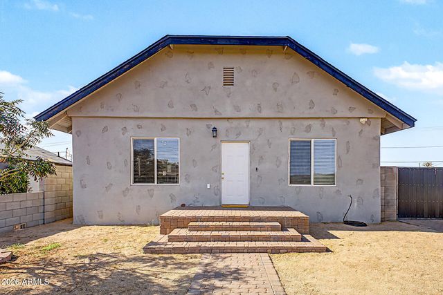 1526 E MARGUERITE Avenue, Phoenix, AZ 85040