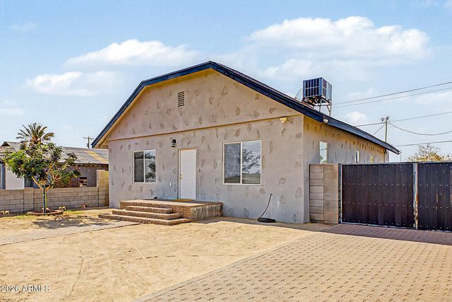 1526 E MARGUERITE Avenue, Phoenix, AZ 85040