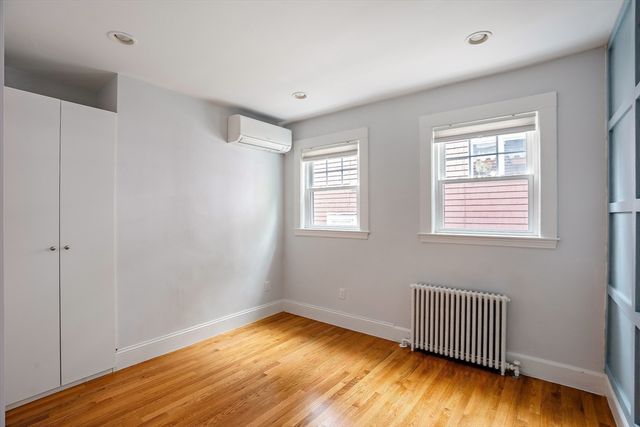 21 Fessenden Rd 21, Arlington, MA 02476