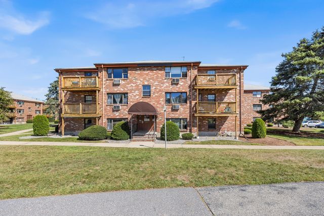 16-C Mayberry Dr 3, Westborough, MA 01581