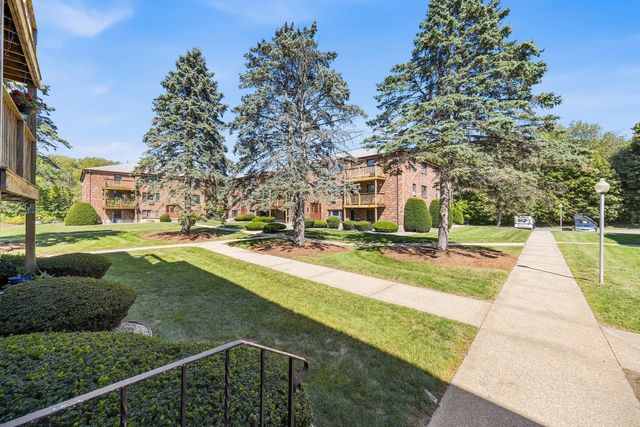 16-C Mayberry Dr 3, Westborough, MA 01581