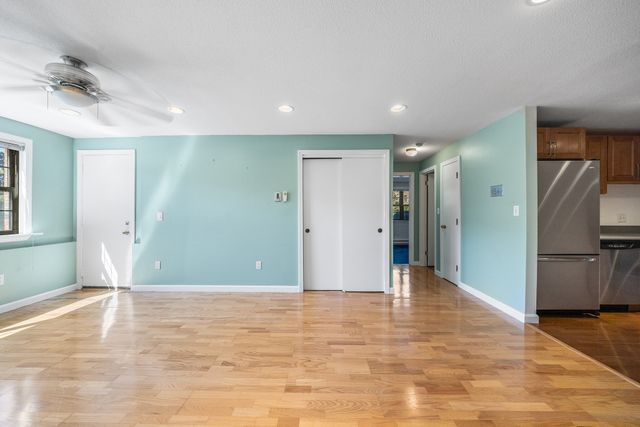 16-C Mayberry Dr 3, Westborough, MA 01581