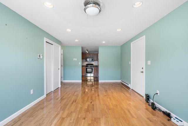 16-C Mayberry Dr 3, Westborough, MA 01581