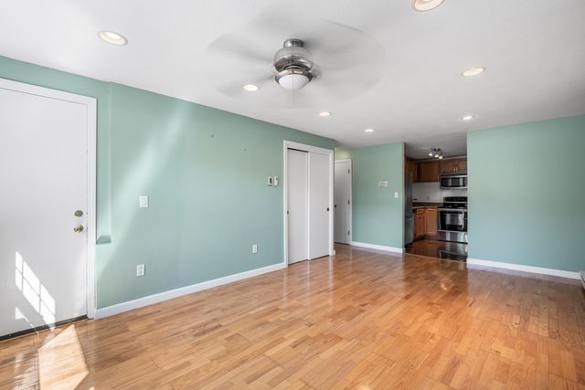 16-C Mayberry Dr 3, Westborough, MA 01581