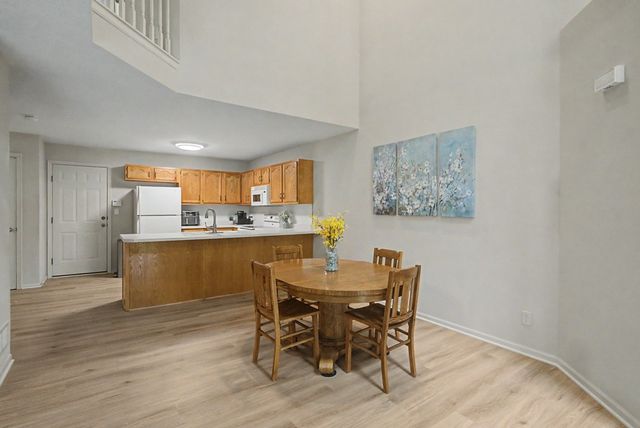 9405 Greenspire Drive 22, West Des Moines, IA 50266